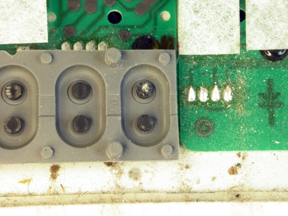 Dirt on the Roland D-50 Key Contacts